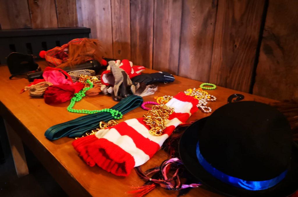 accessories and fancy dress available for team building movie play participants